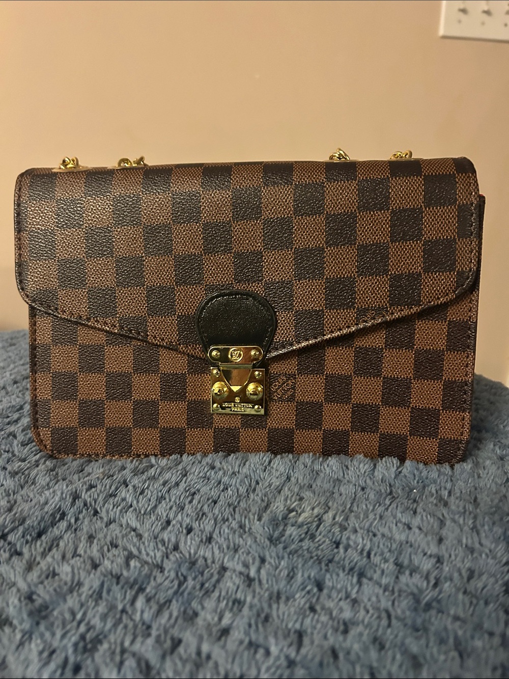 Source Unknown Brown Checkered Shoulder Bag with Gold Hardware